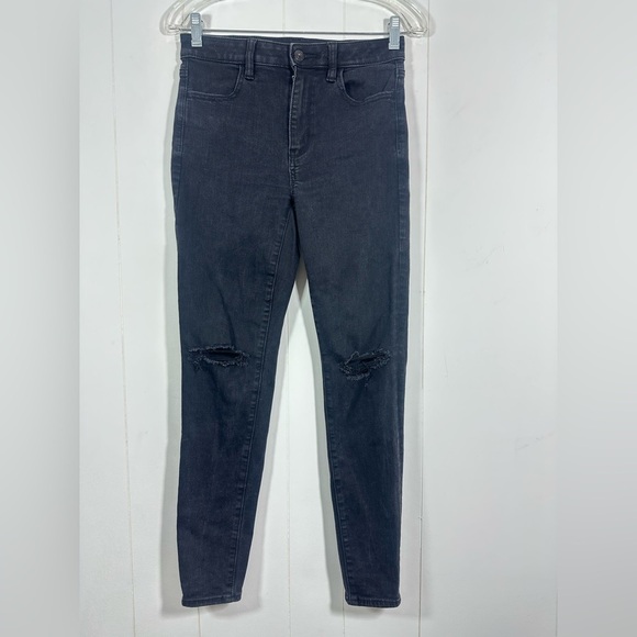 American Eagle Outfitters Denim - American Eagle Size 6 Womens Jean Next Level Stretch Super High Rise Jegging